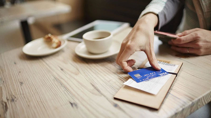 在咖啡店使用Visa卡支付帳單 pcidss