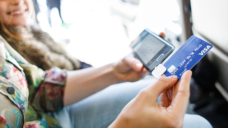 在車內的Square 行動支付 pcidss